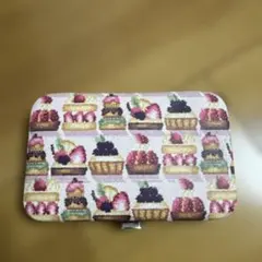 Item thumbnail for item 93701105-5662-4ead-8db5-913852ba683f