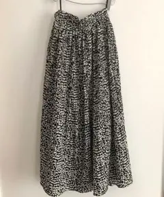 白黒レオパード柄フレアスカートRadarista