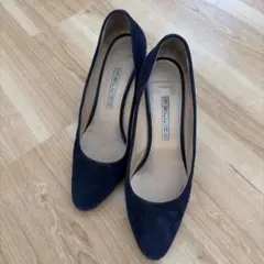 PELLICO スウェードパンプスのサムネイル