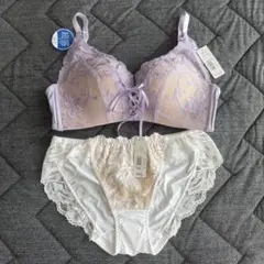 値下げ！新品★エメフィール超盛ブラ/レース付きブラジャーB75ショーツセット L
