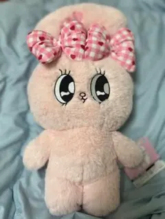 エスターバニーのぬいぐるみ大きい