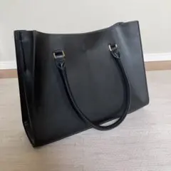 ブラックトートバッグのサムネイル