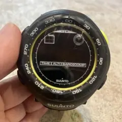 SUUNTO VECTOR イエローのライン　電池切れ