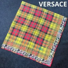 ★美品★ VERSACE ハンカチ　スカーフ　コットン　53cm×53cm