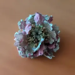 花形ブローチ　ペンダントトップ くすみピンクうぐいす色 約7cm