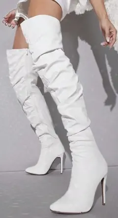 ホワイトロングブーツ 高ヒール
