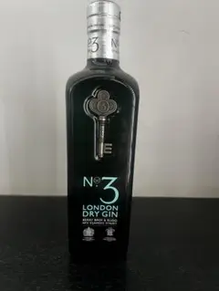 希少 Kingsman×No.3 ロンドンドライジン キングスマン 2026年最新】No.3 ロンドン ドライ ジンの人気アイテム - メルカリ