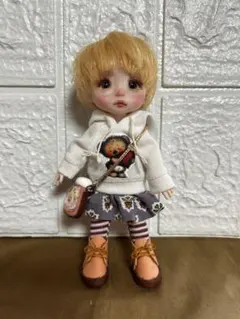 セリアドール１０㎝ボディ　アウトフィットセットのサムネイル