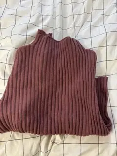 リブ編みハイネックニットセーター ピンク