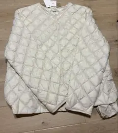 ホワイト キルティングジャケット