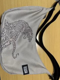 Item thumbnail for item f9107df8-3400-404a-a3b5-d9e12375a7de