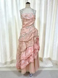 ピンク　カラードレス　ホルターネック　ウェディングドレス　結婚式