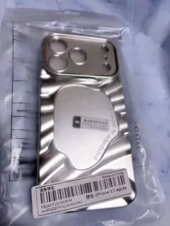 iPhone 17Pro用ケース 波浪鏡面 シルバー SHEIN