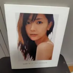 サイン入りmade in…? : 中村ゆり写真集 Amazon.co.jp: 直筆サイン入写真集 『 中村ゆり/made in.? 』+