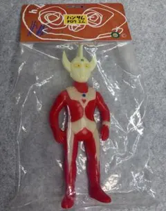 円谷プロ50周年記念&マルサン90周年記念復刻ウルトラマン450 黄金像　ソフビ 円谷プロ50周年記念&マルサン90周年記念復刻ウルトラマン450 黄金像