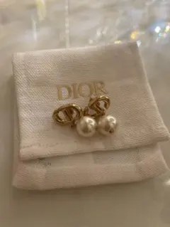DIOR ピアス パール ゴールドカラー