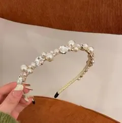 【新品未使用】カチューシャ ヘッドアクセサリー パール ストーン ビジュー