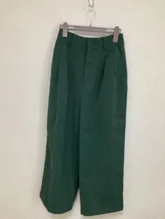 グリーン パンツ サイズS（ウエスト 後方ゴム）