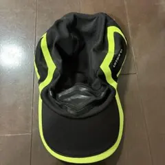 umbro サッカーキャップ UIS2207 ブラック/イエローのサムネイル
