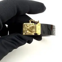 Item thumbnail for item 142ad860-53fc-4728-970e-84e03039e266