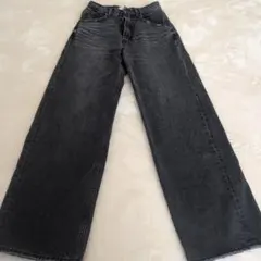 AZUL BY MOUSSY ワイドデニムパンツ Sサイズのサムネイル