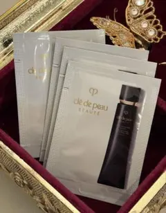 クレドポーボーテヴォワールマティフィアンリサン4包