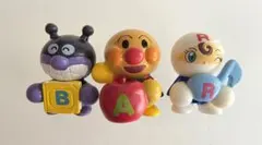 バスボール中身　アンパンマン フィギュアセット