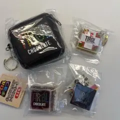 凪*助様 タイトー限定 チロルチョコ ぷっくりスクエアシリコンポーチ 他 ４点セ