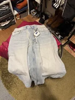 ZARA デニムパンツ サイズ36 ライトブルー　ハーフデニム　速完売