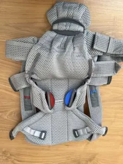 美品　BabyBjorn MOVE抱っこひも グレー　ラウチェヒップシート