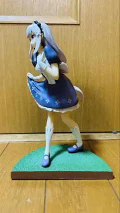 リゼロ　エミリアフィギュア