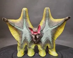 ウルトラ怪獣ソフビ パワードぺスター リペイント完成品 - メルカリ