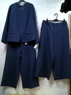 ネイビー ノーカラーセットアップ 新品タグ付き