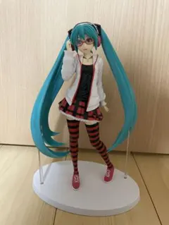 初音ミク メガネ ナチュラル SPM スーパープレミアムフィギュア