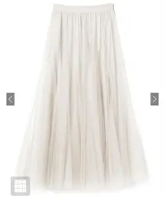 新品試着のみ ボリュームロングチュールSK アイボリー M at118