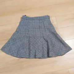 リランドチュール　チェック柄スカート グレー
