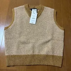 【新品未使用】ZARA ヘリンボーンニットベスト （L）