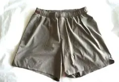 ☆ルルレモン☆lululemon☆メンズ☆ショートパンツ☆M☆カーキ系のサムネイル