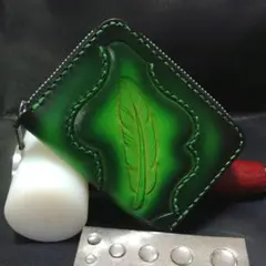 ハンドメイド　ラウンドファスナーミニ財布　羽根デザイン