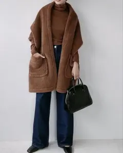 新品未使用　HAUNT ボアストール　キャメル