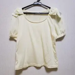 【新品】abc une face　肩リボントップスのサムネイル
