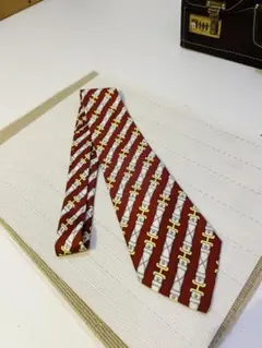 【美品】HERMES エルメス　シルク ネクタイ ロゴ フランス製 総柄