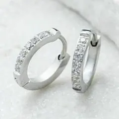 ハーフエタニティ フープピアス シルバー CZ ダイヤ 高級感 ジルコニア