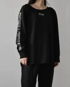 FILA ブラック 長袖 Tシャツ