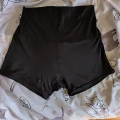 HEATTECH 黒 ウエストウォーマーショートパンツ M