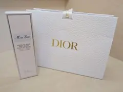 新品✨販売終了【定価】6500円 Miss Dior ハンドクリームのサムネイル