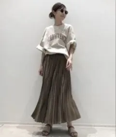 アンコキーヌ ラインストーンTシャツ&フレアスカート - メルカリ