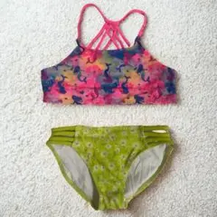 マーメイド柄トップ、グリーン花柄ボトム、キッズ用2点セット水着 140 cm