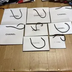CHANELショップ袋8枚セット 一枚少し大きいのが有ります