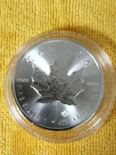 2026年 メイプルリーフ銀貨 1オンス 純銀 チャールズ コインケース付